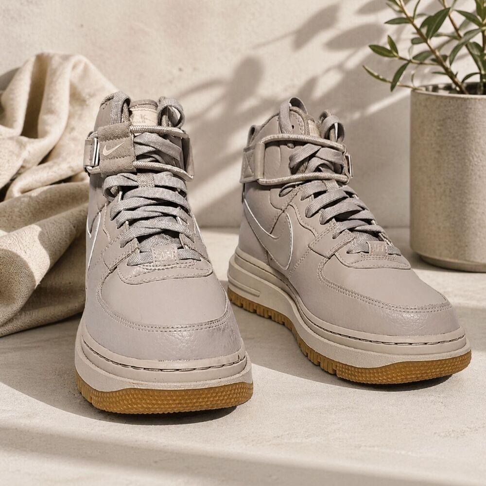 Nike Air Force 1 High Utility 2.0 Fossil Stone Women's 7.5 DC3584-200